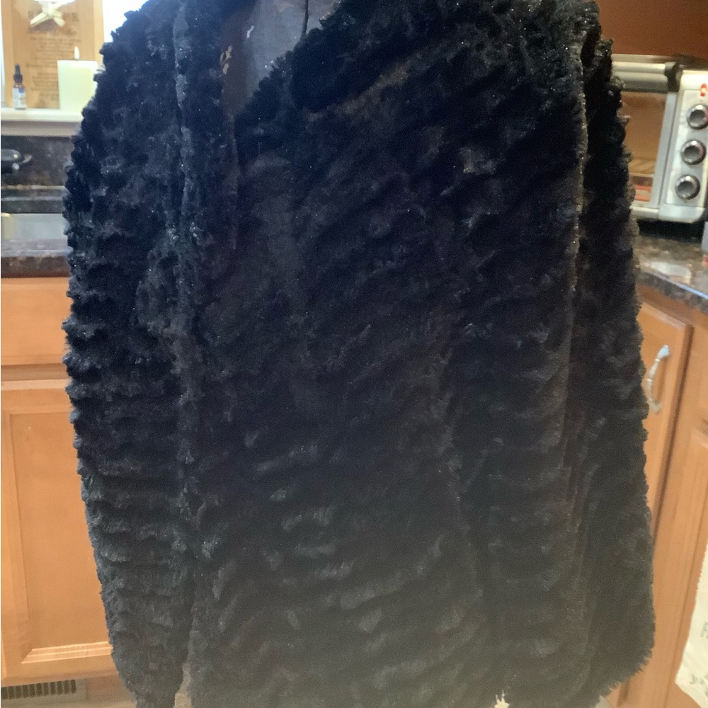 Elegant Black Faux Fur Jacket